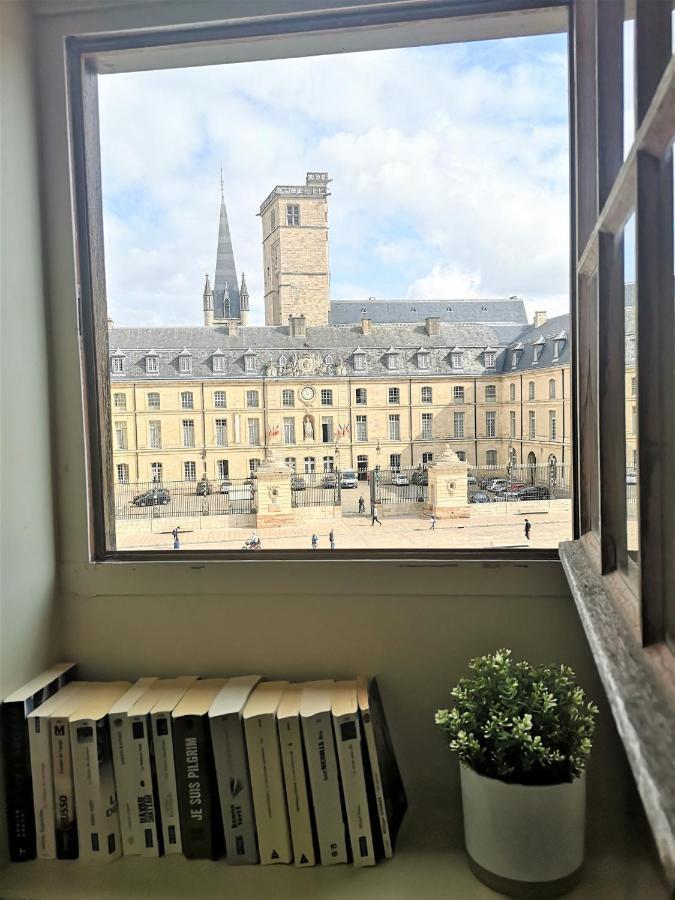 Apartamento Le Dentan, Au Centre Historique De Dijon Exterior foto